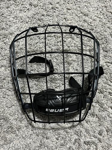 BAUER TRUE VISION PROFILE II CAGE I2 OREO STYLE USED