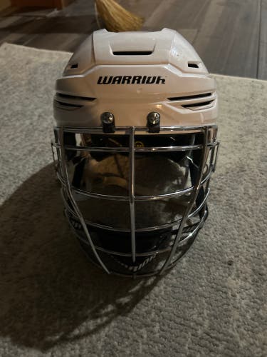 box lacrosse helmet