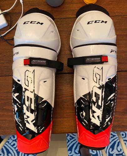 Used Senior CCM 15" Jetspeed FT485 Shin Pads