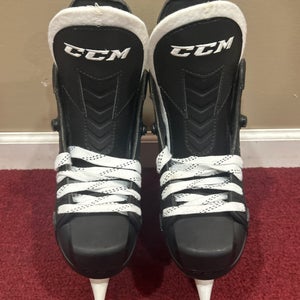 New CCM Regular Width  Pro Stock Size 6.5 RibCor 80K Hockey Skates Item#CRC80