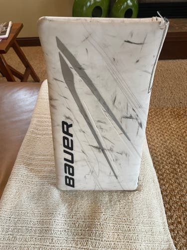 Used Bauer Vapor Hyperlite 2 Regular