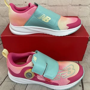 New Balance GTRVLPS3 Fuelcore Kids Running Shoes Hi Pink Surf Peach Glaze US 5 M
