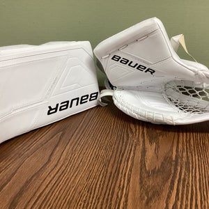 New Glove and Blocker Set Regular Bauer M5 Pro white Intermediate