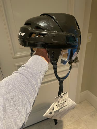 New - CCM V08 Helmet (Sz. L)