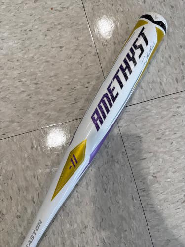 White Used Easton amethyst Bat (-11) Alloy 18 oz 29"