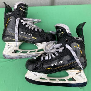 Bauer Supreme M5 Pro Hockey Skates | Senior 5.5 | FIT 1