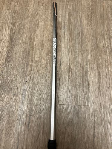 Mint Condition STX Katana SC Lacrosse Shaft