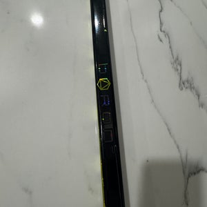 New Bauer Right Handed P92 Ag5nt Hockey Stick Intermediate
