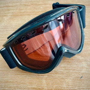 Used Unisex Smith Medium Ski Goggles