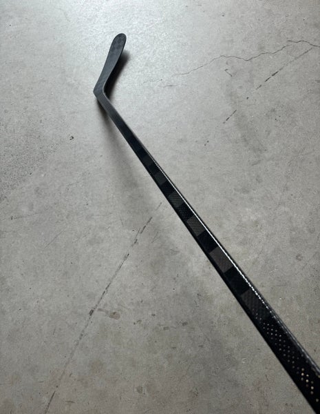 Senior CCM Right Hand P92M 70 Flex Pro Stock FT Ghost Hockey Stick Blackout Pro+