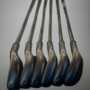 Used Men's Strata Right Handed Iron Set 6 Pieces Steel Shaft