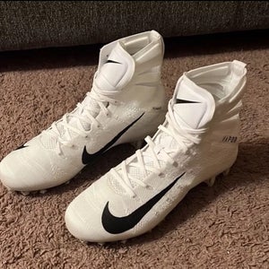 NEW Nike Vapor Untouchable 3 Elite Football Cleats AO3006-100 Size 10.5