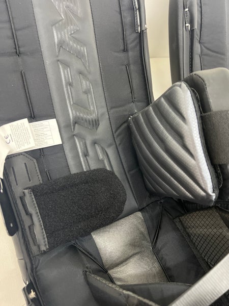 New  CCM Eflex 5 Goalie Leg Pads
