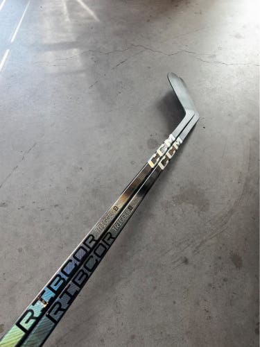 2 Pack NHL 105 Flex New Senior CCM Left Hand P28 Pro Stock Jetspeed FT6 Pro Hockey Stick