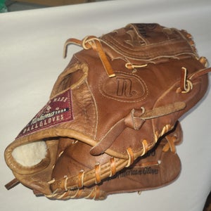 Used Right Hand Throw Kangaroo AMG 1200 Baseball Glove 12"