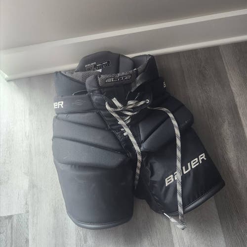 Used Intermediate Small Bauer Elite Hockey Goalie Pants