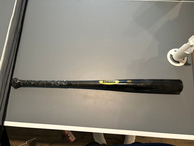 Used  Baum BBCOR Certified Wood Composite 30 oz 33" Gold Stock Bat