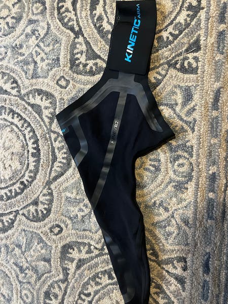 Kinetic Arm K2 Arm Sleeve | SidelineSwap | Buy and Sell on