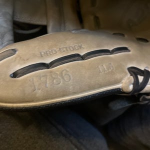 Used 2021 Infield 11.5" A2000 Baseball Glove