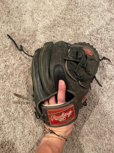 Used Pitcher's 11.5" Pro Preferred Baseball Glove