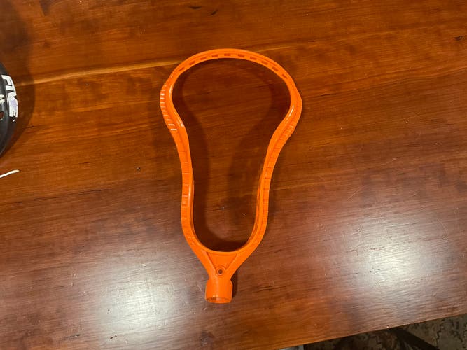 Used Defense Unstrung D2T Head