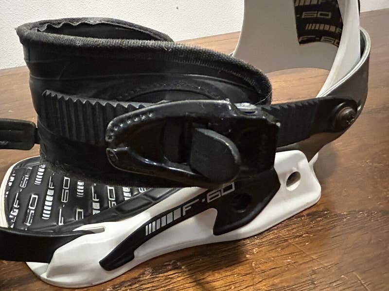 Drake F60 Snowboard Bindings Mens Large in Black and White with