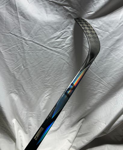 Bauer NEXUS TRACER RH P88 65 flex ***PRO STOCK** SEE DESCPRITION** Free Shipping to US