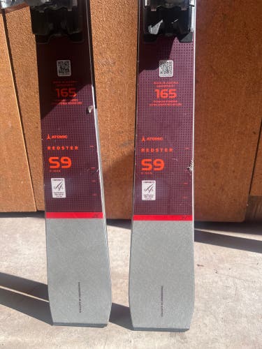 Atomic Redster FIS SL 165cm skis