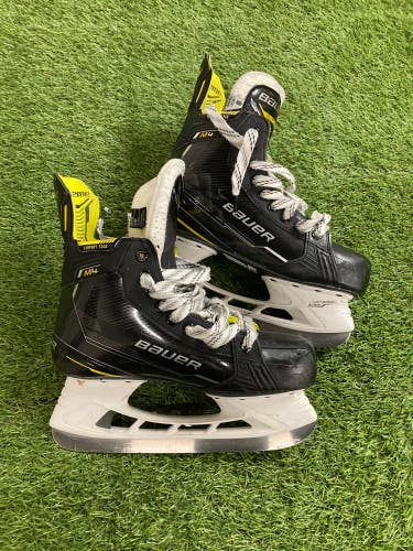 Bauer Supreme M4 - Senior