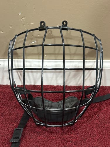 New CCM FM580 Oreo Cage Size Large Item#COCM
