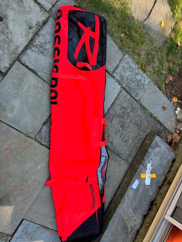 Used Rossignol Ski bag 2-3 Pairs