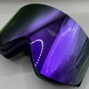 MAG LENSE Purple Polarized  With Extra Lenses Ski Goggles