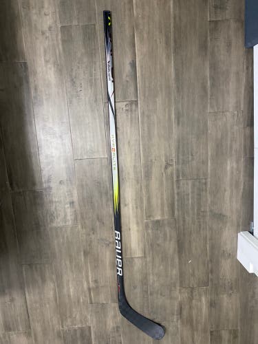 Bauer Vapor Hyperlite 2 - LH, 70 Flex, p92 curve