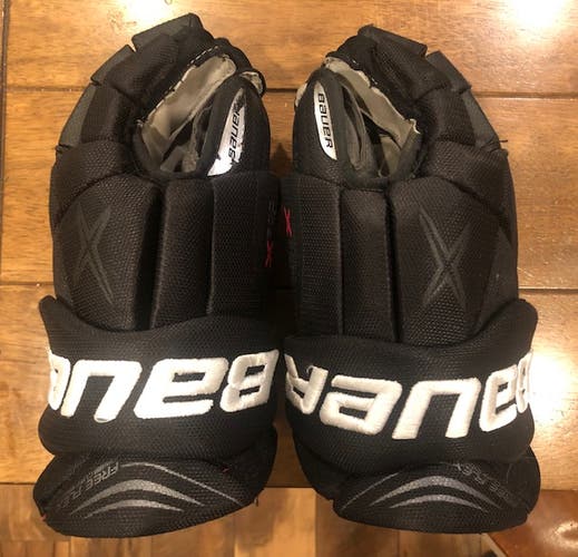 Used Bauer Vapor X900 Lite Gloves 14" - Black