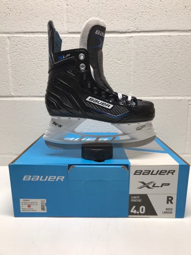New Bauer Regular Width Size 4 XLP Hockey Skates