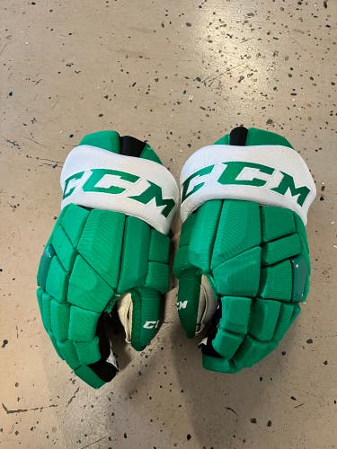 Used  CCM 14" Pro Stock HGTK Gloves