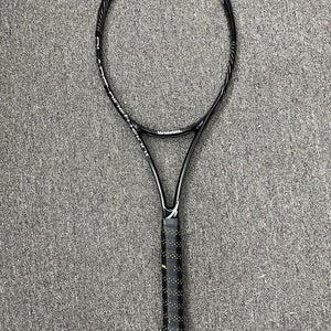 Wilson K-Blade 98 - 16 x 19 String Pattern - Pro Stock Racket - Grip Size 4 3/8