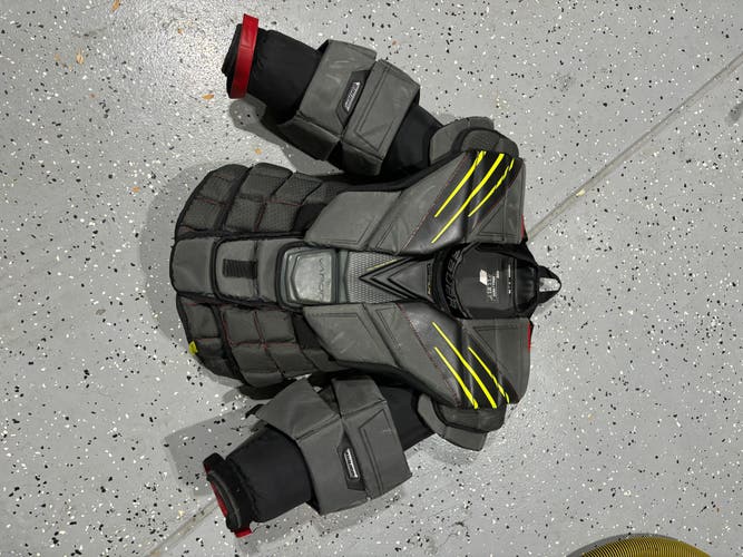 Used  Bauer  GSX Goalie Chest Protector