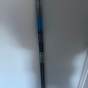 Bauer Left Hand P92 Nexus Sync Hockey Stick
