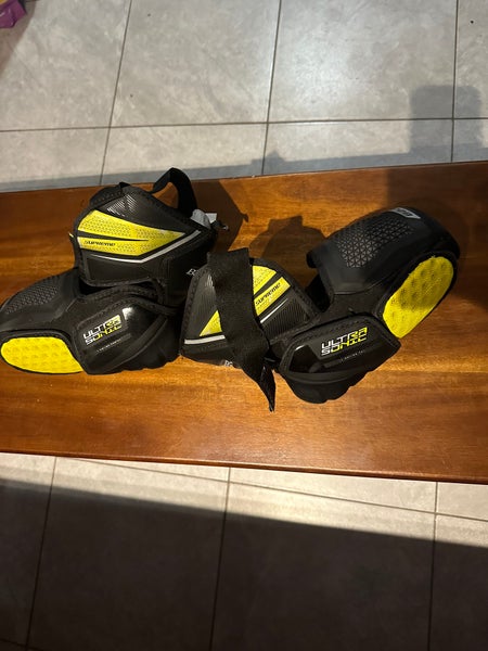 Used Senior Bauer Supreme Ultrasonic Elbow Pads