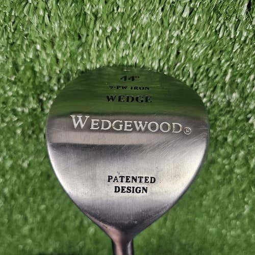 Wedgewood 44 Wedge 9-PW Iron Left Handed Ladies Flex Graphite LH 37"