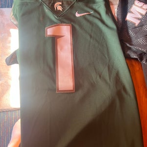 Green Used Medium Nike Jersey