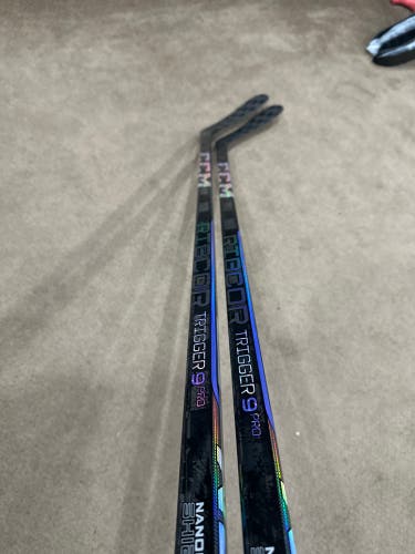 P29 75 Flex 2 Pack!! New Senior CCM Right Handed P29 Trigger 9 Pro Hockey Stick