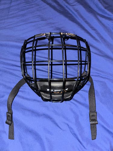 Used CCM FM580 Cage
