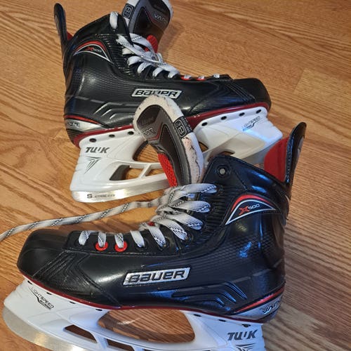 Used Senior Bauer Vapor X500 Hockey Skates Regular Width 8.5