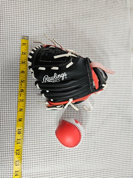 Used Rawlings Baseball Glove 8.5" plus a ball