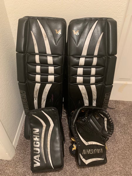 Used Vaughn Regular Velocity V6 Goalie Full Set