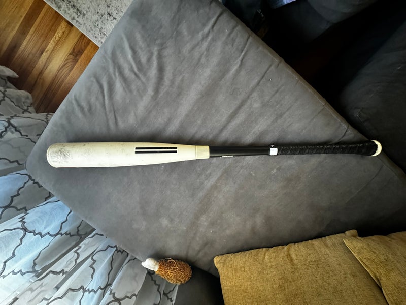 Used 2024 Warstic BBCOR Certified (-3) 30 oz 33" Bonesaber Bat