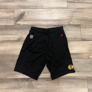 CHI Blackhawks Team Issued Workout Shorts (Medium)