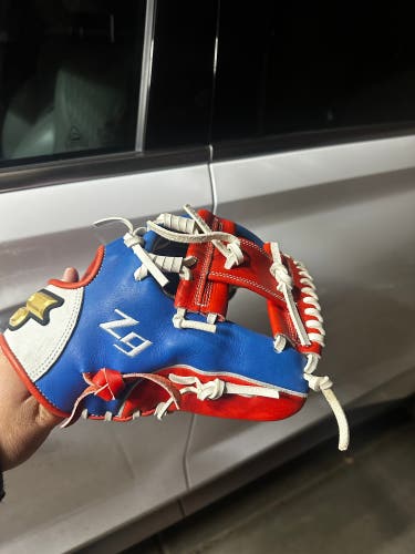 2023 Right Hand Throw 11.5" Baseball Glove
